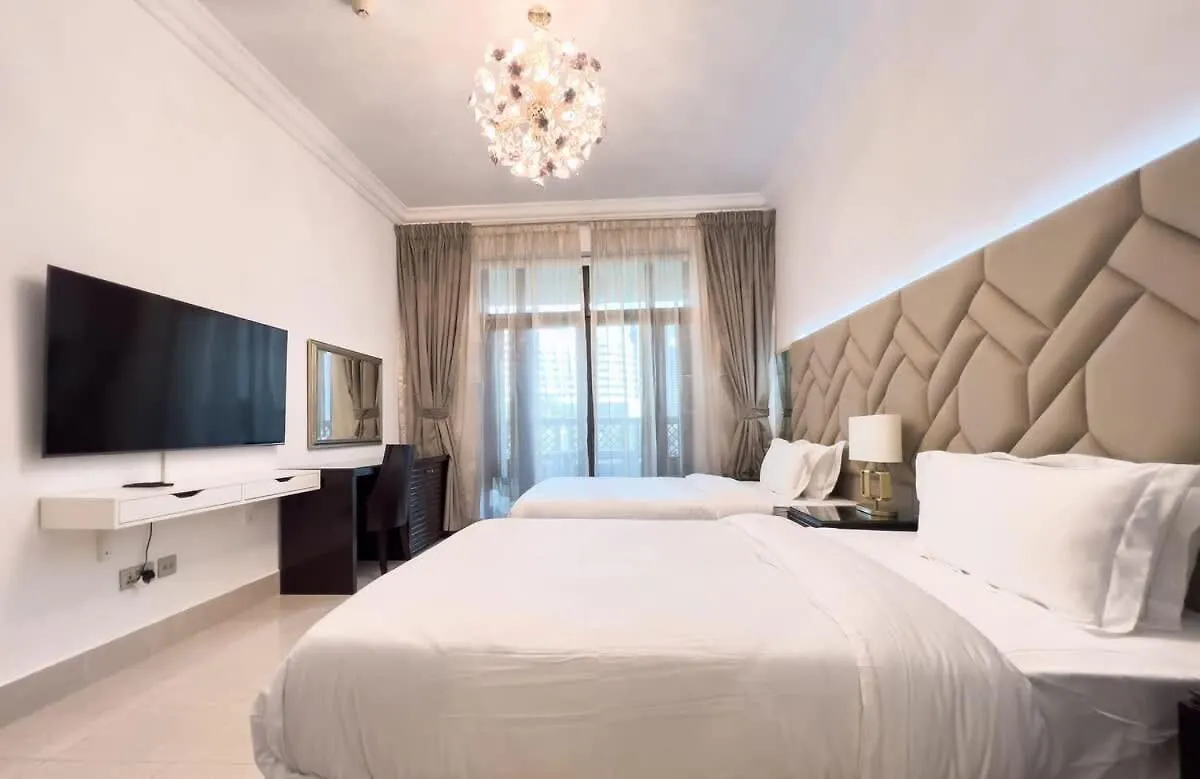 Upgraded 2Bdr With Acess To Dubai Mall Apartment